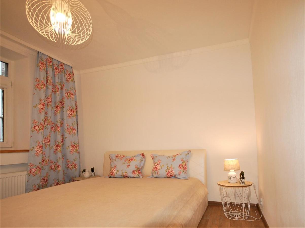 Ludvika Elegance Apartment Liepāja Exterior foto